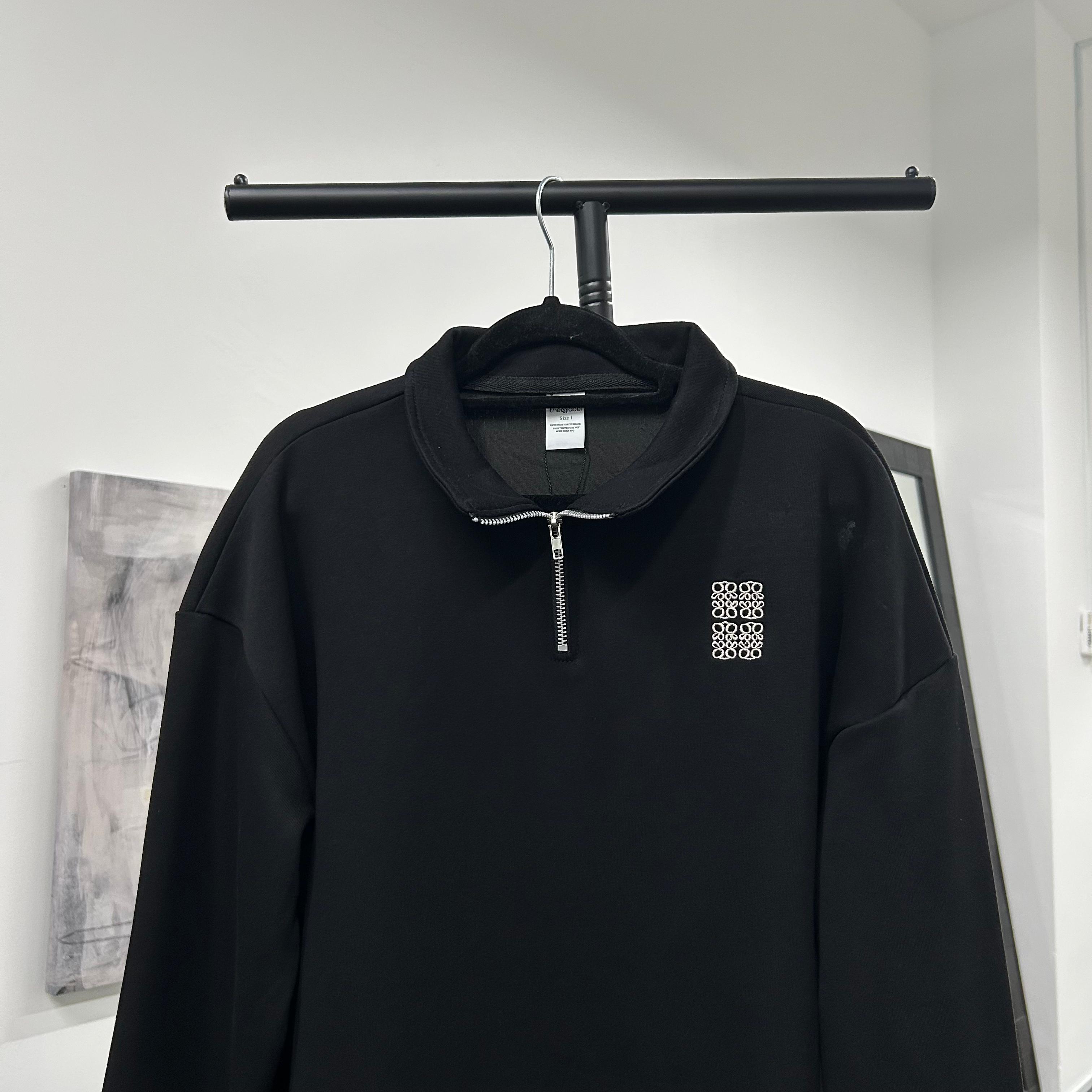 GG Zip Up Sweater (Non-fleece material)