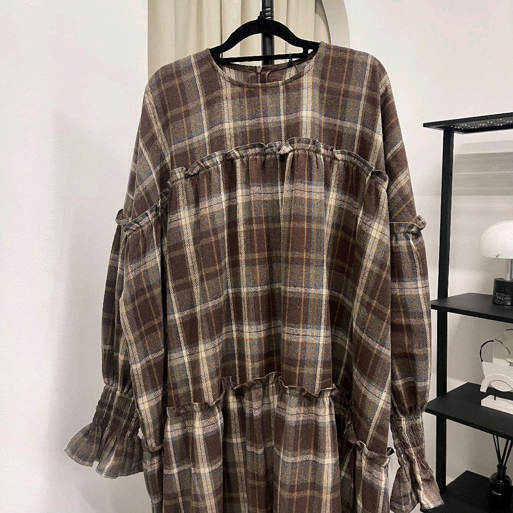 Santorini Ruffle Dress (CGlabel - Flannel)