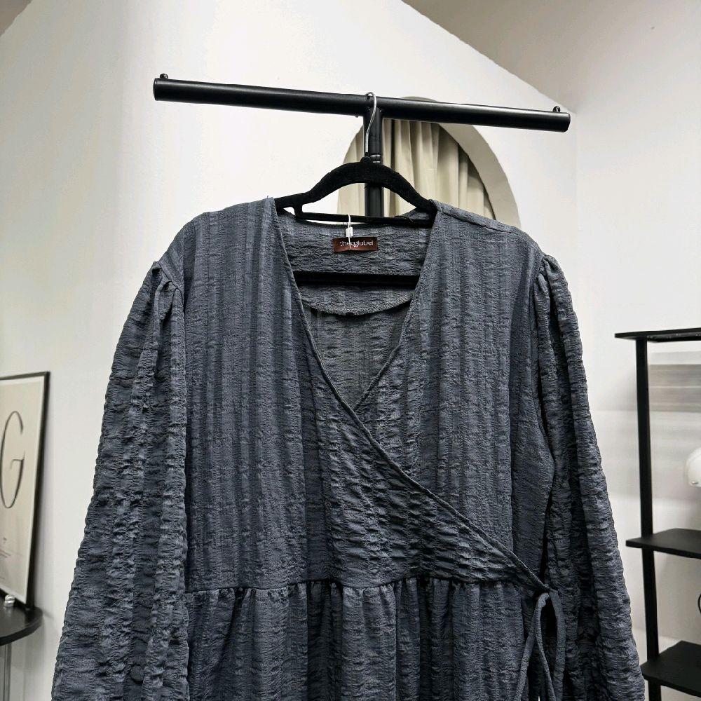 Fuss Free Kimono Dress (CGLABEL - Crinkle Foam)