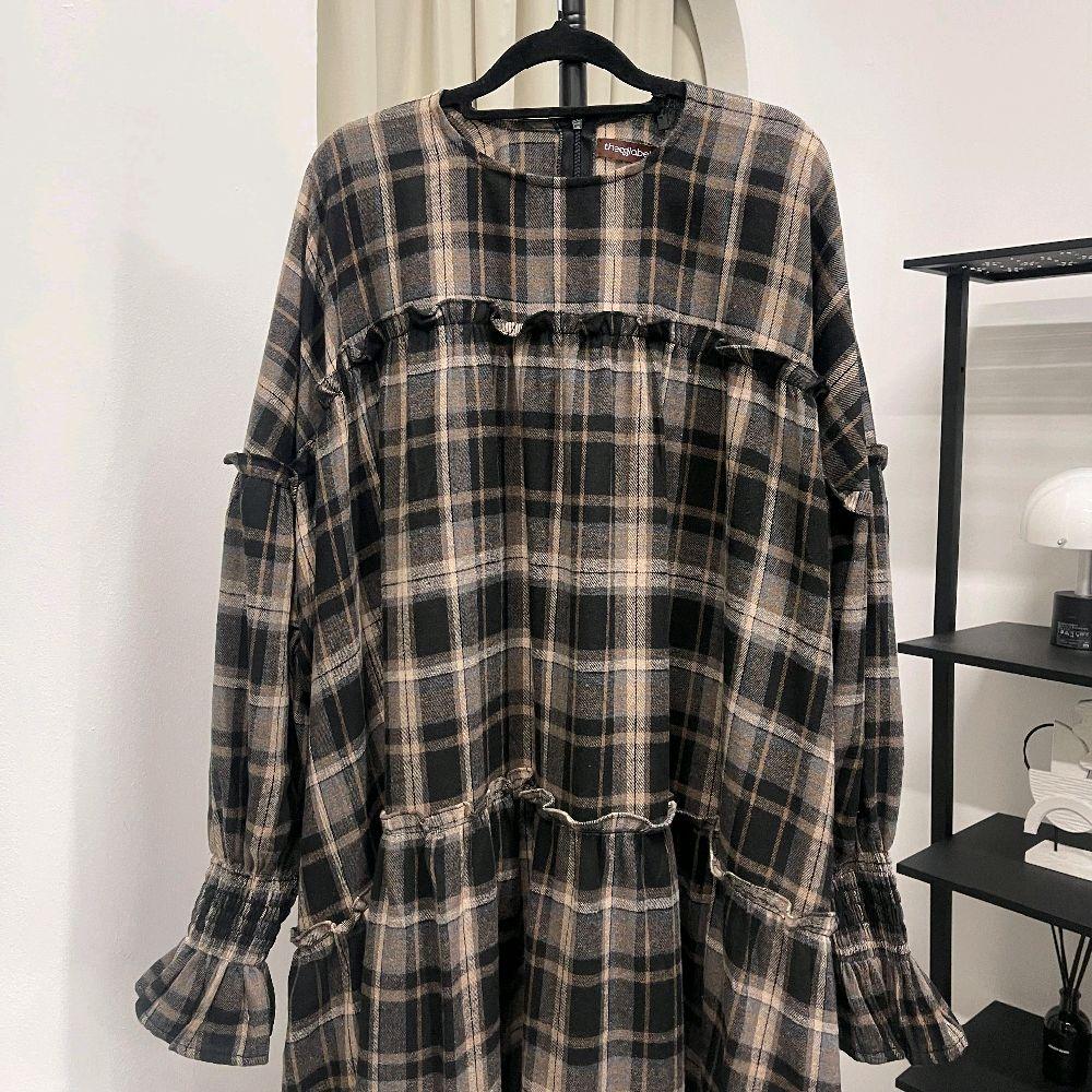 Santorini Ruffle Dress (CGlabel - Flannel)
