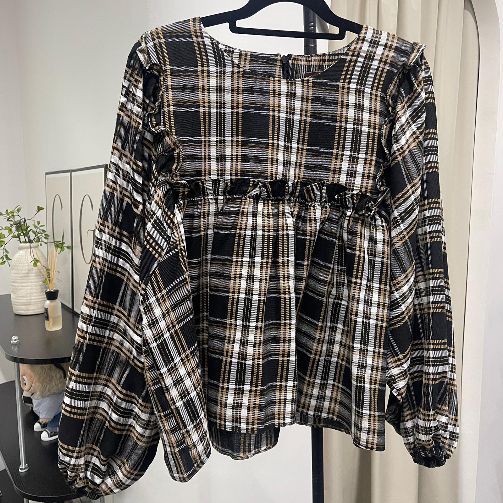 Serina Cropped Blouse (CGLABEL - Flannel)