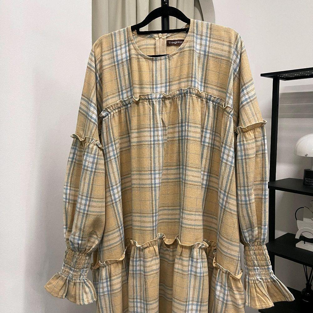 Santorini Ruffle Dress (CGlabel - Flannel)