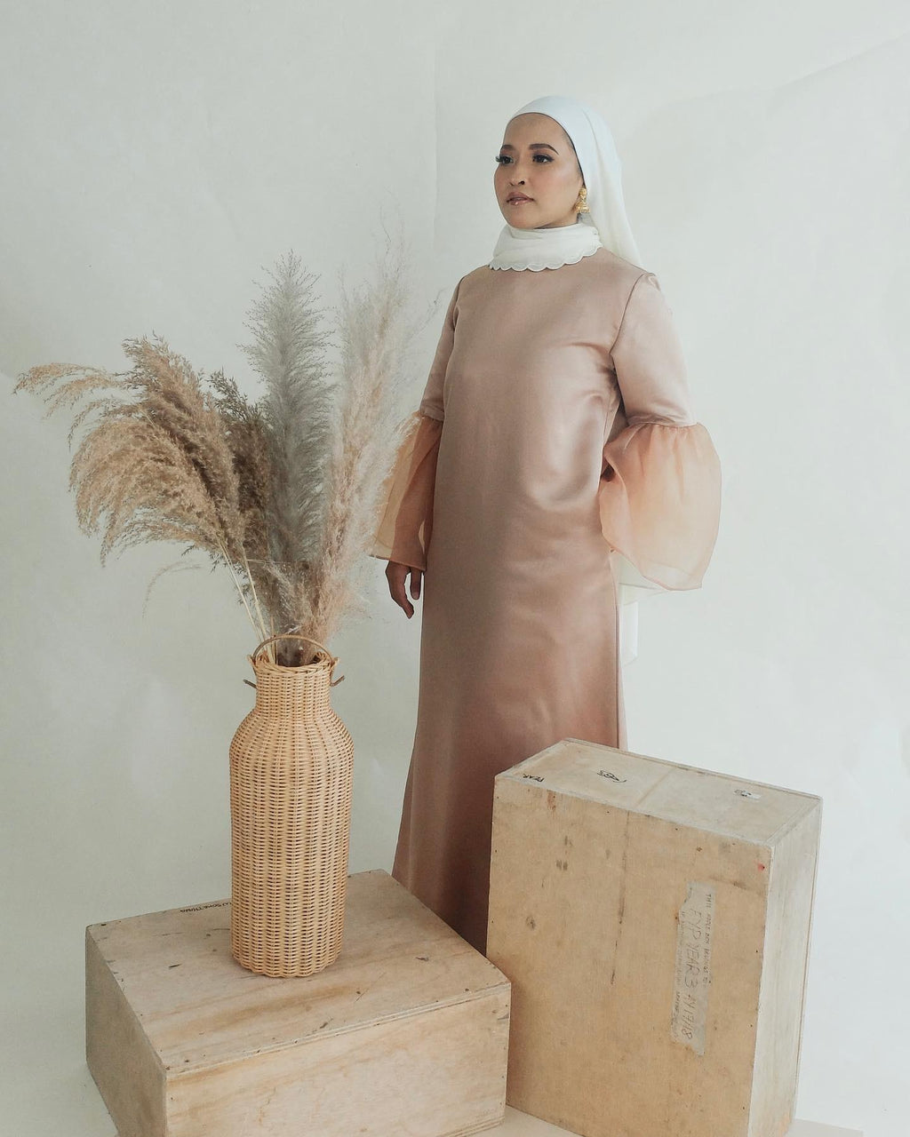 Dinda Dress (THECGLABEL - RAYA 2022 SERIES)