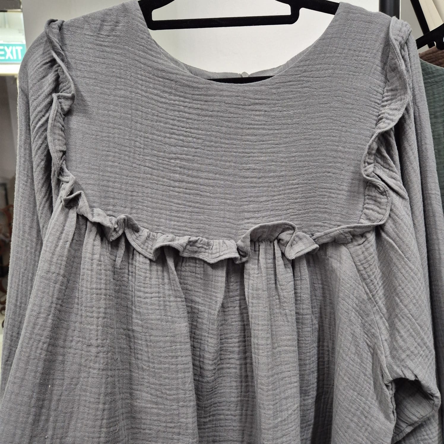 Serina Cropped Blouse (CGLABEL - Cotton Foam)