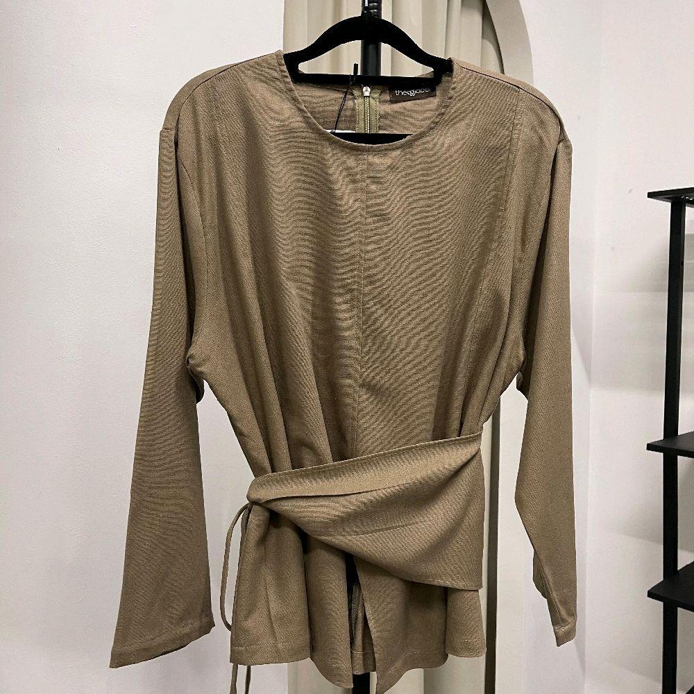 Kali Linen Top (CGLABEL - Linen)