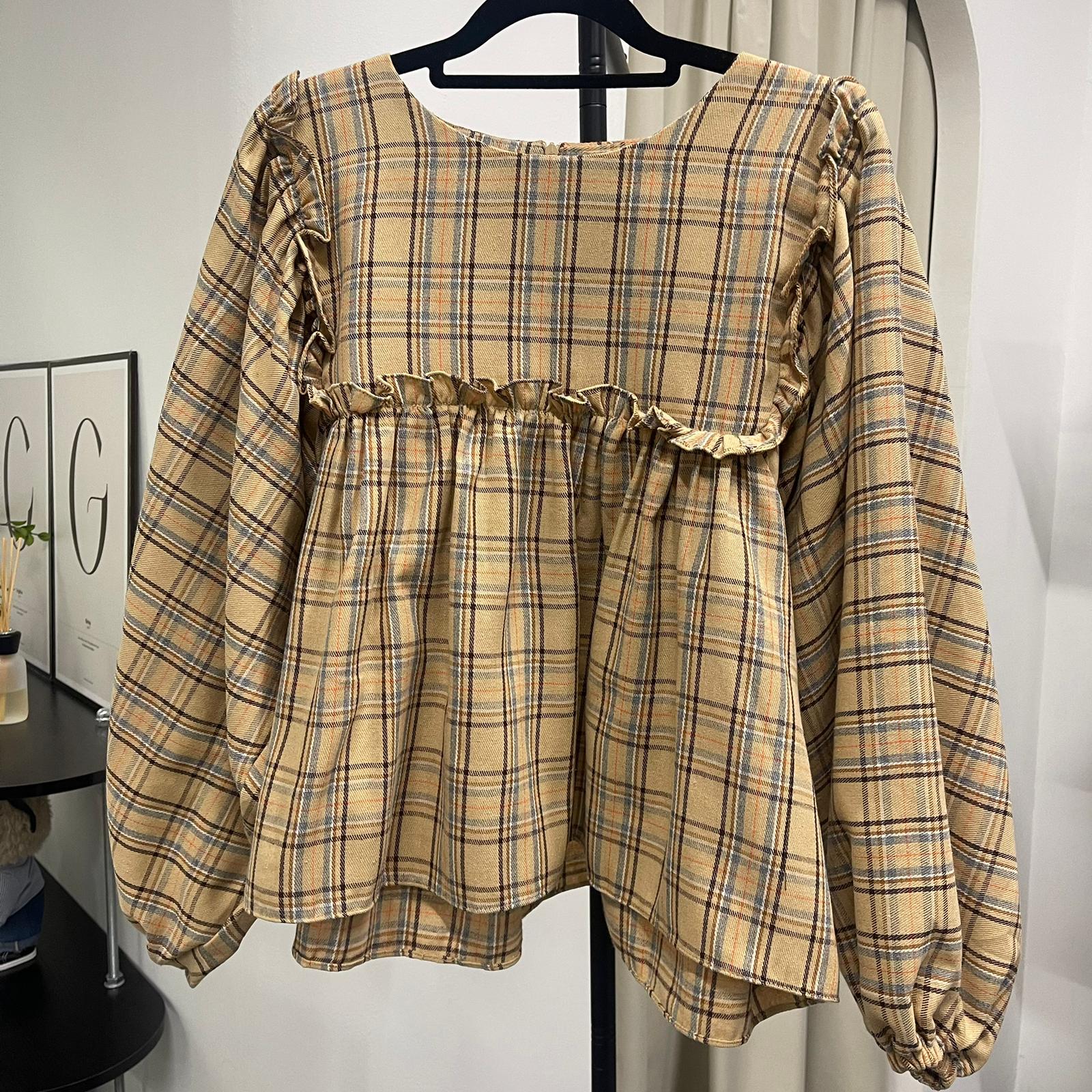 Serina Cropped Blouse (CGLABEL - Flannel)