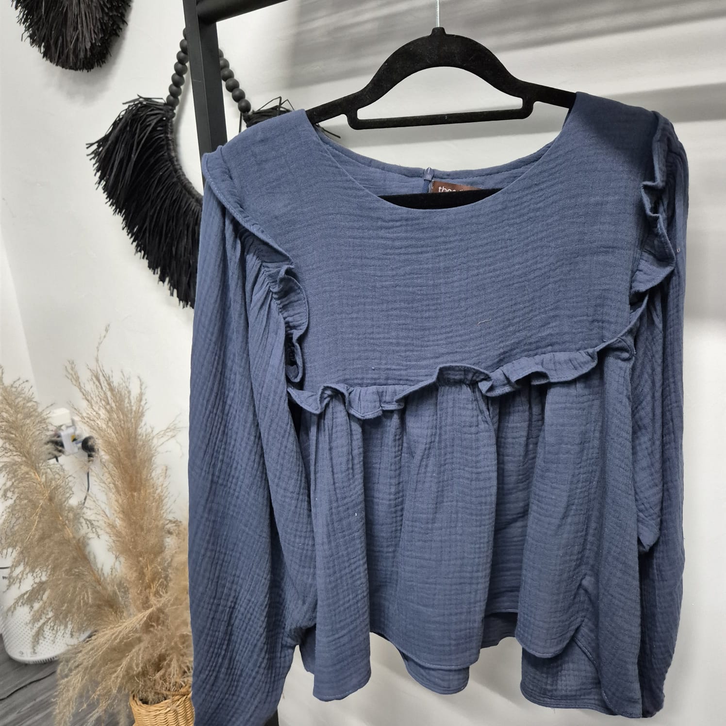 Serina Cropped Blouse (CGLABEL - Cotton Foam)