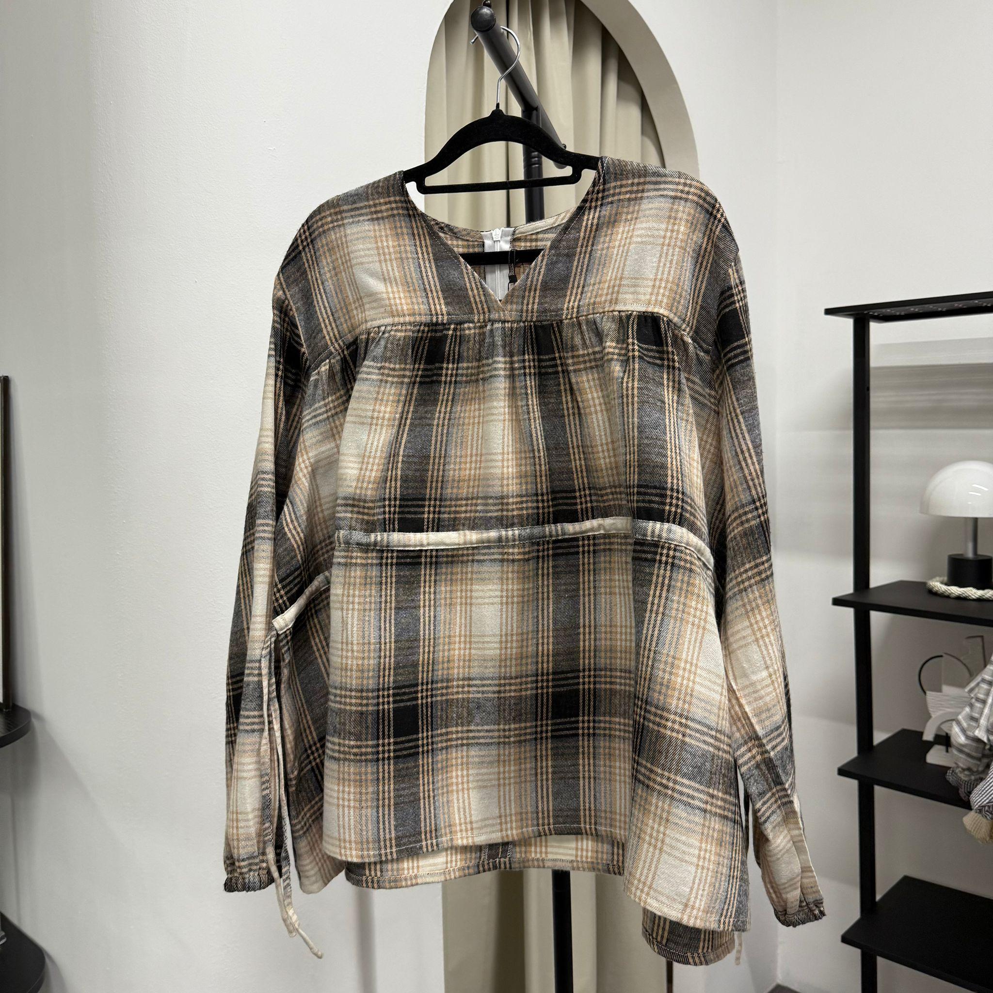 Strings Blouse (CGLABEL - Flannel)