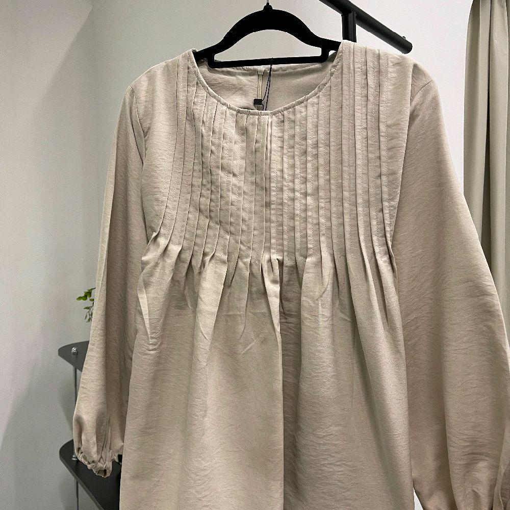 Trisya Blouse (CG Curated Series)
