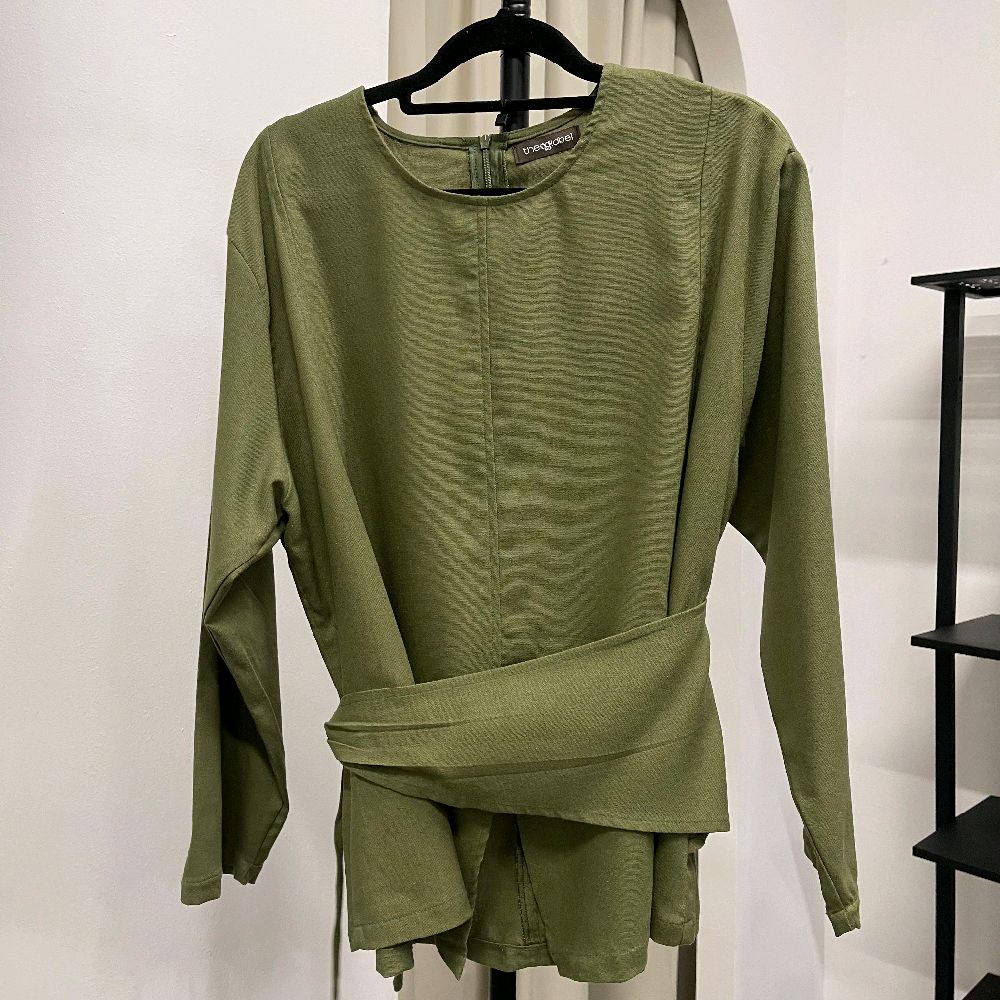 Kali Linen Top (CGLABEL - Linen)