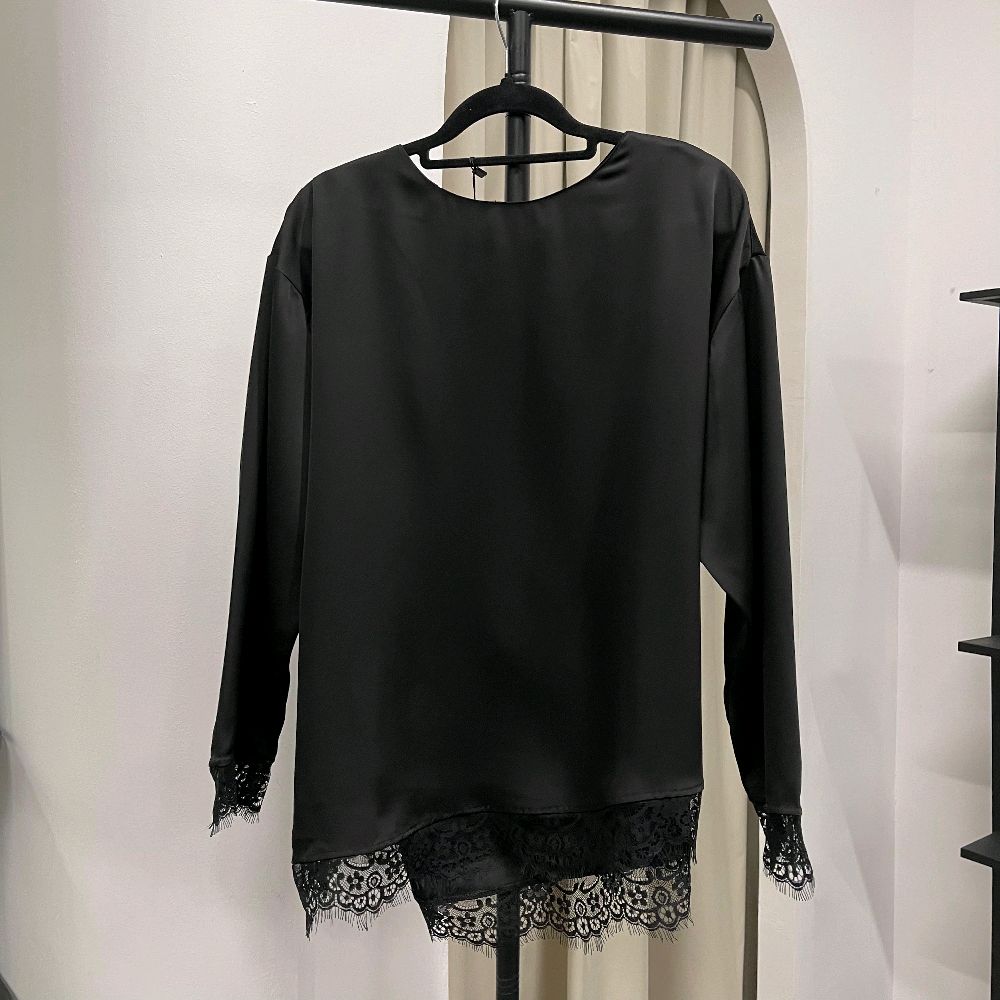 Lucy Lace Blouse (CGLABEL - Satin)