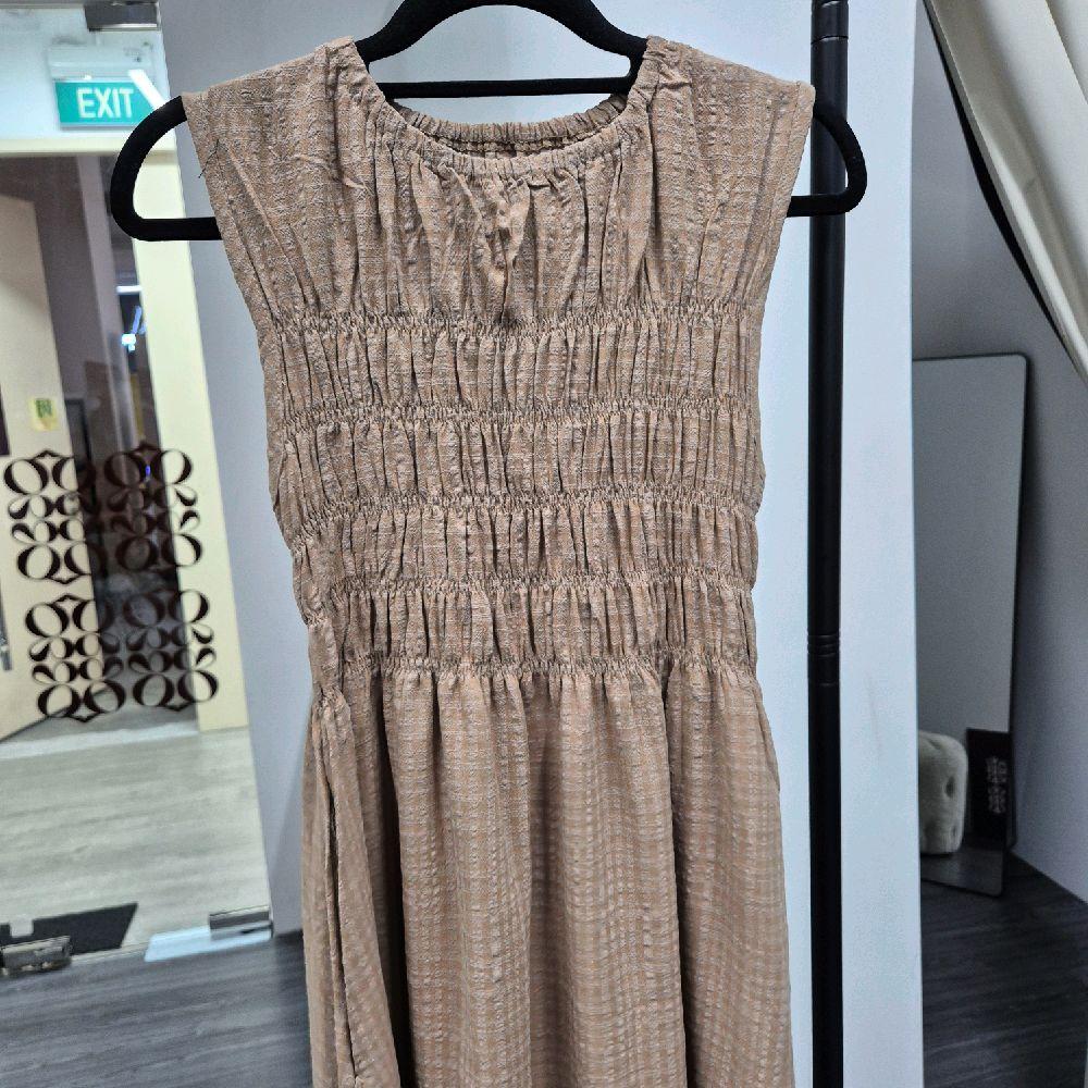 Smock Sleeveless Dress (THECGLABEL - Checkered Linen Material)