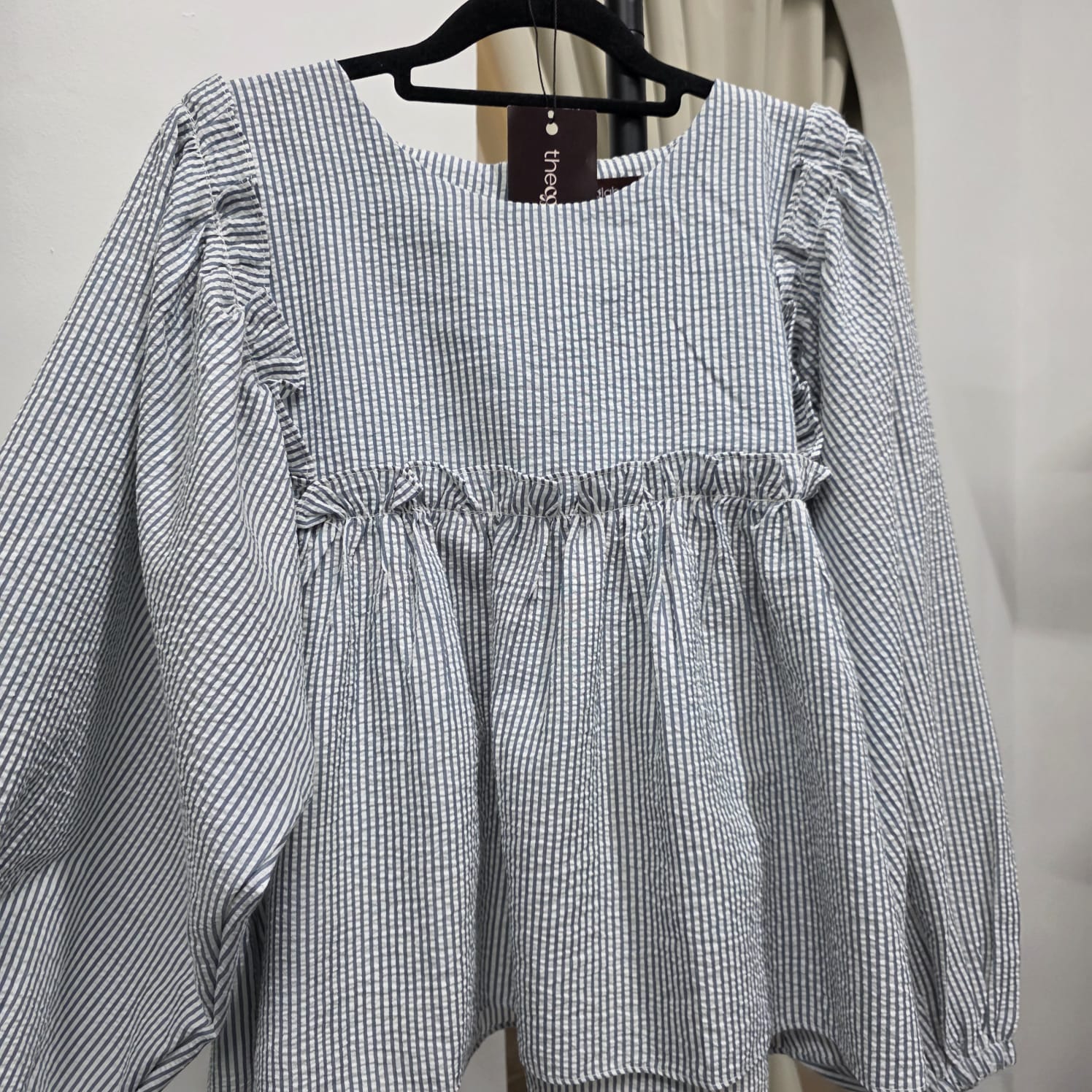 Serina Cropped Blouse (CGLABEL - Seersucker)