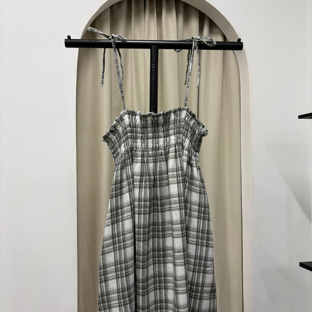 Ari Smock Dress (THECGLABEL - Flannel)