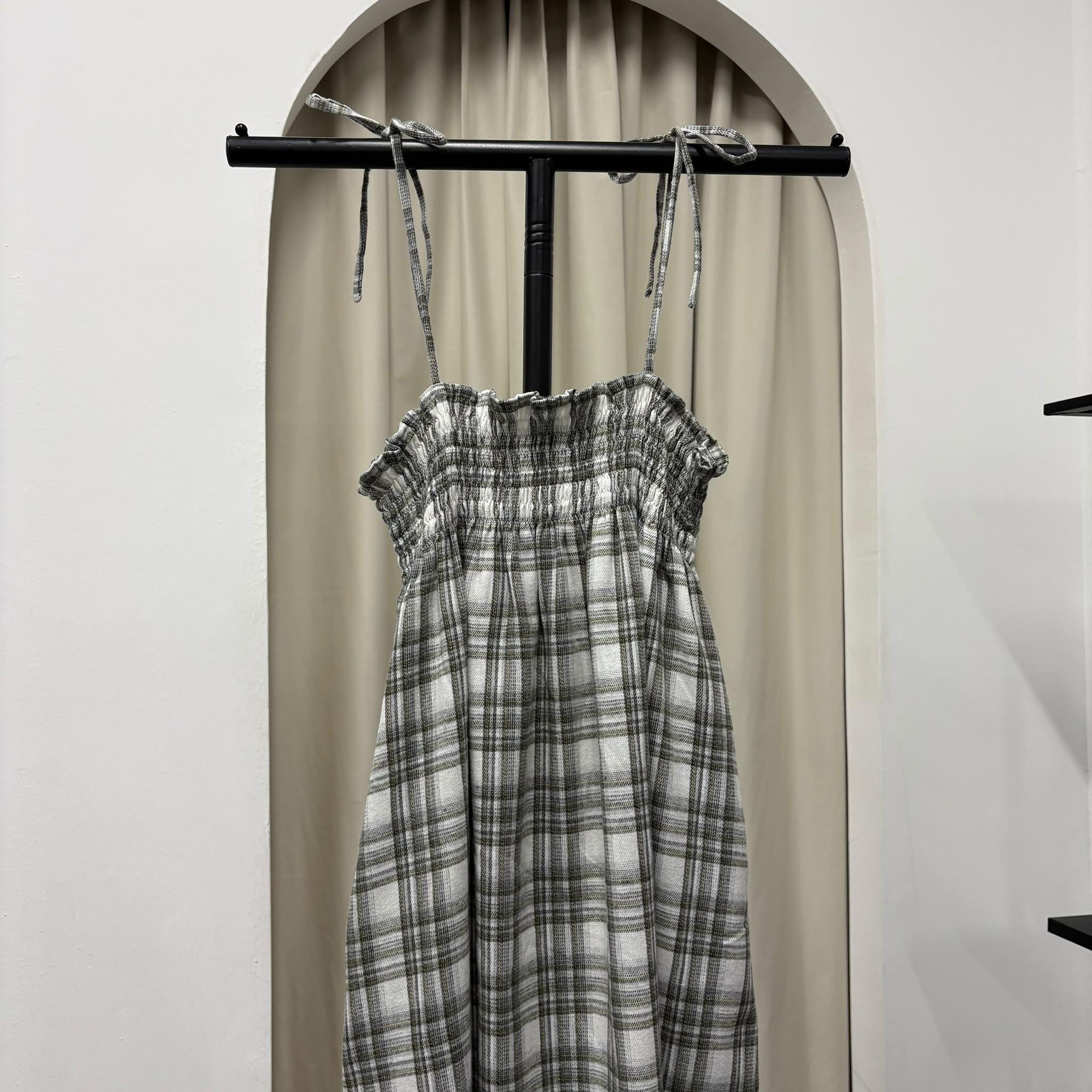 Ari Smock Dress (THECGLABEL - Flannel)