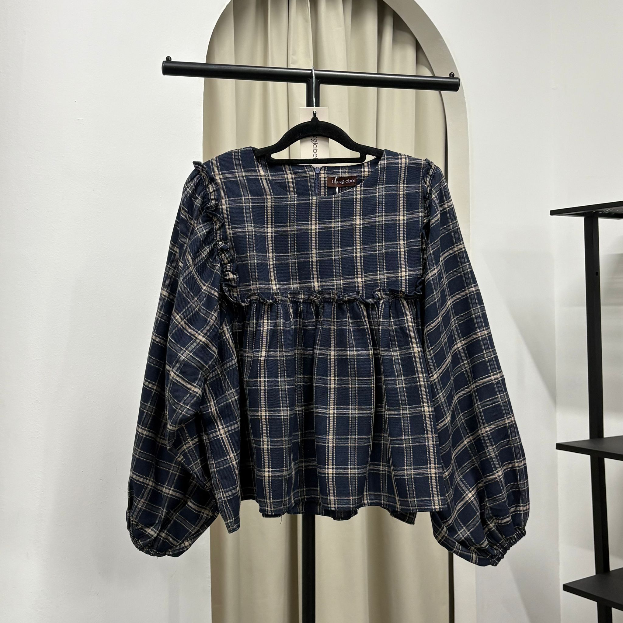Serina Cropped Blouse (CGLABEL - Flannel)
