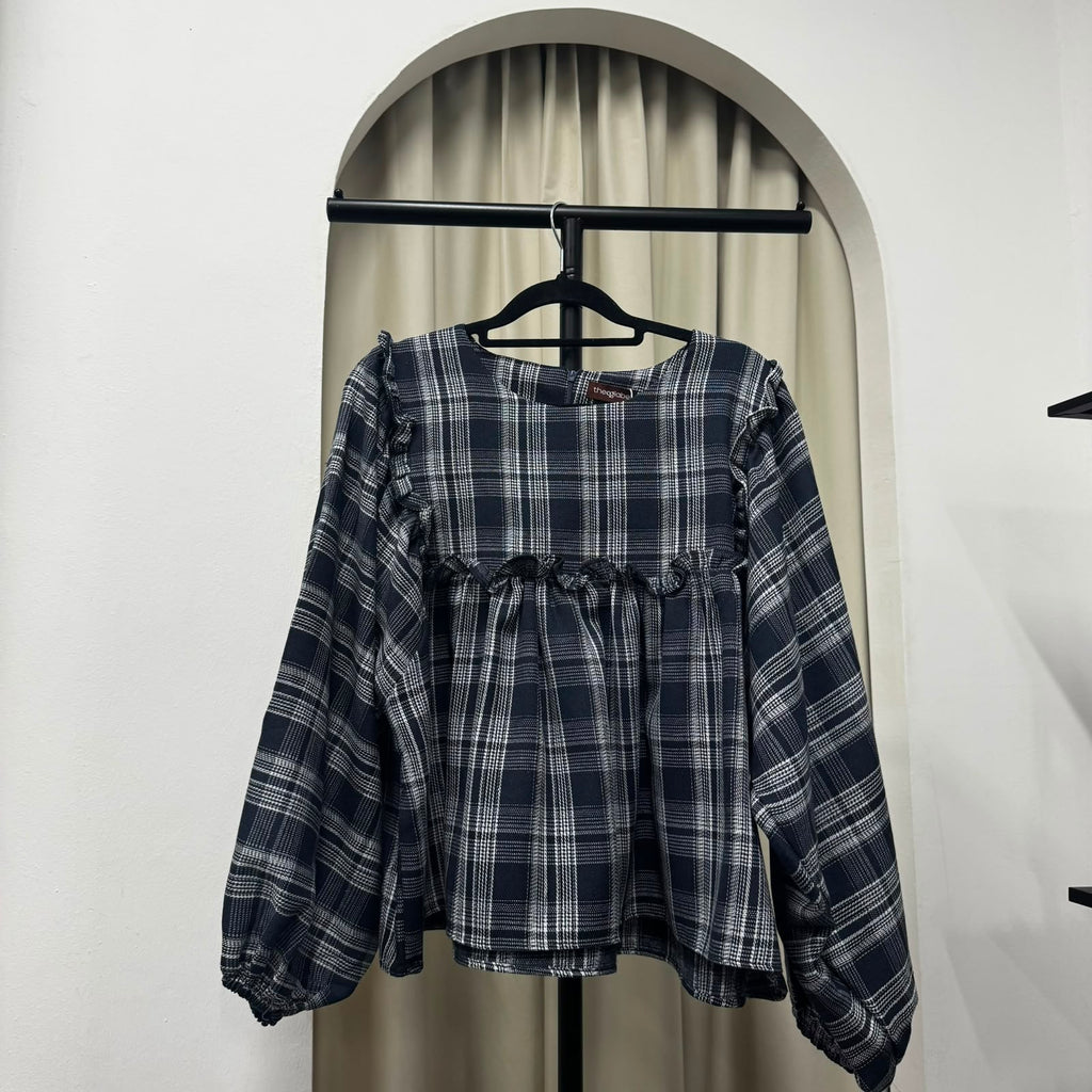 Serina Cropped Blouse (CGLABEL - Flannel)