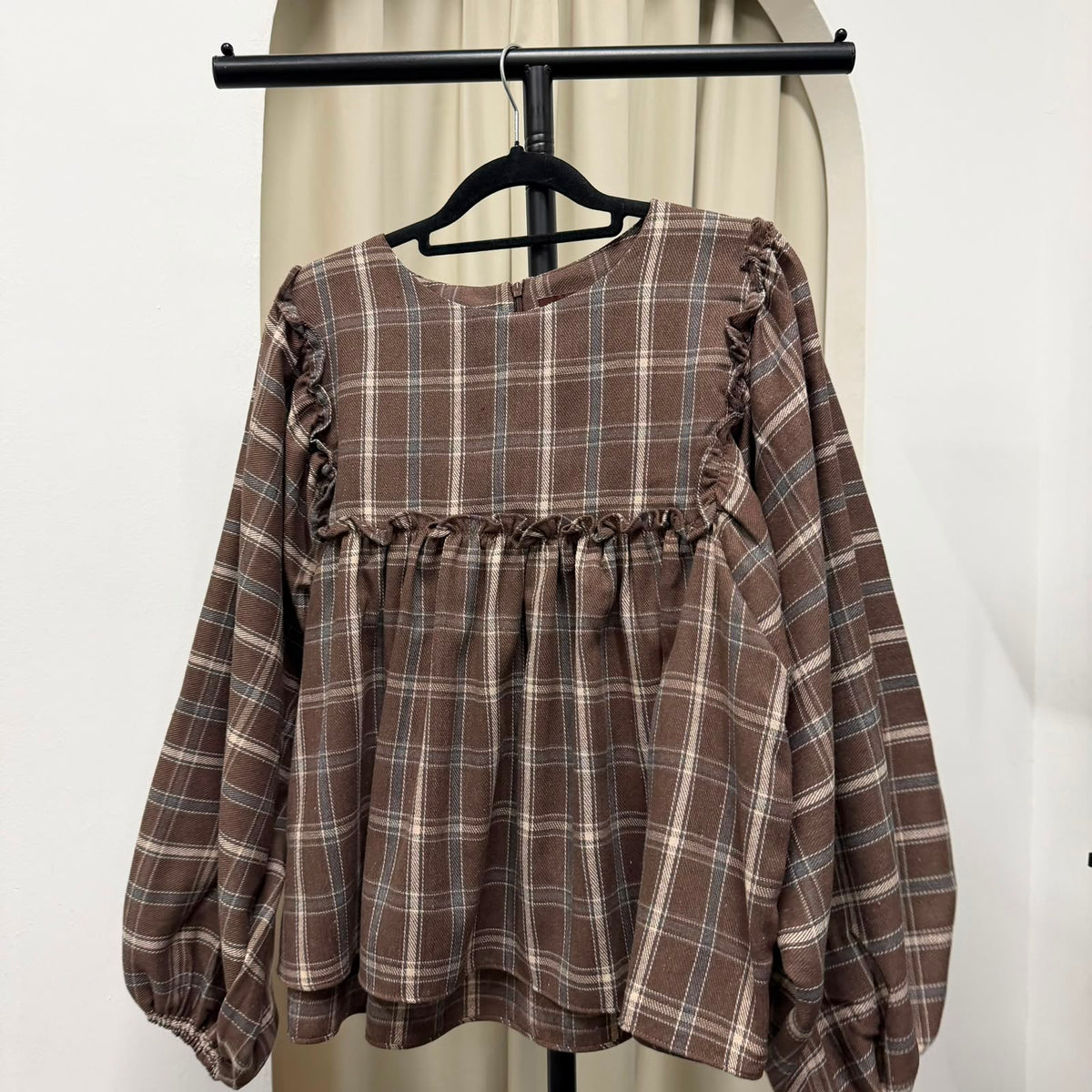 Serina Cropped Blouse (CGLABEL - Flannel)