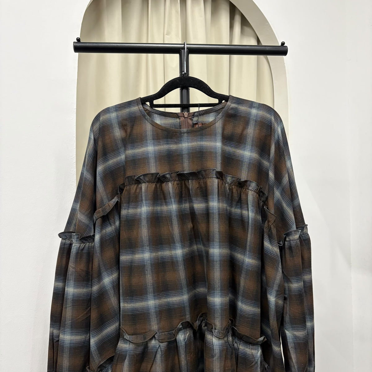 Santorini Ruffles Blouse (CGLABEL - Flannel)