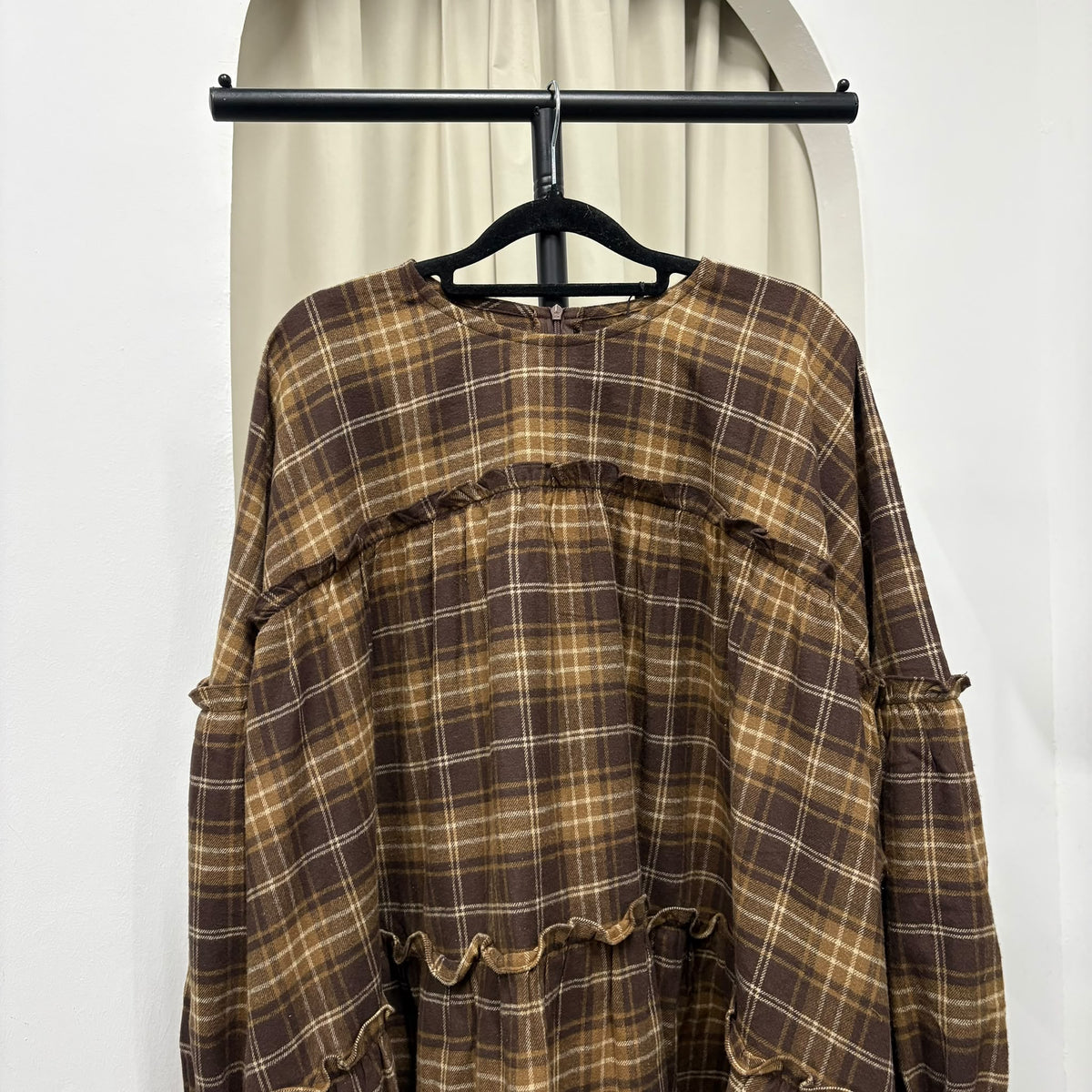 Santorini Ruffles Blouse (CGLABEL - Flannel)