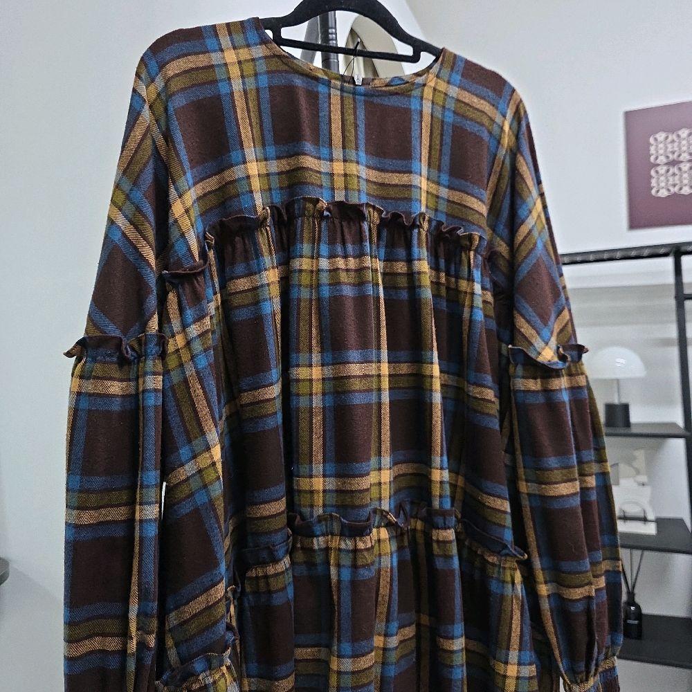 Santorini Ruffles Blouse (CGLABEL - Flannel)