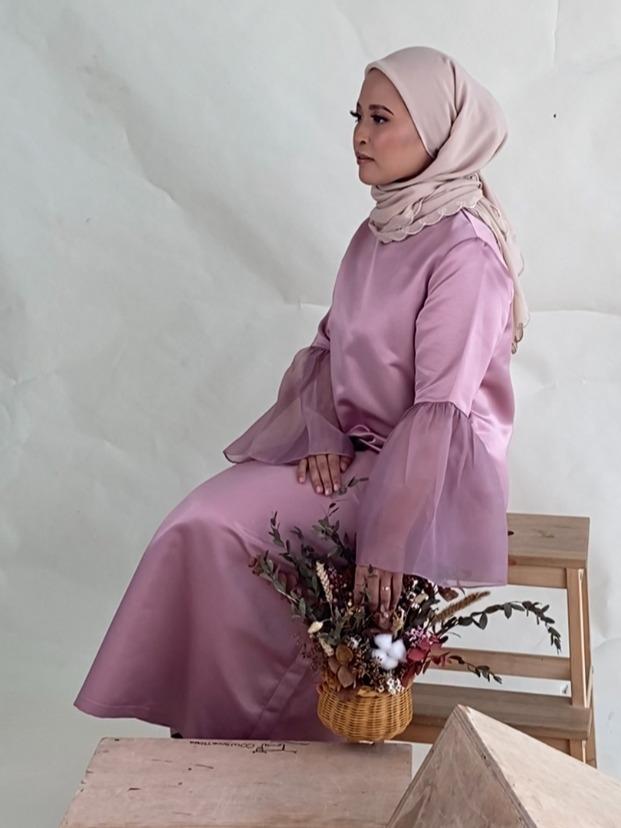 Dinda Dress (THECGLABEL - RAYA 2022 SERIES)