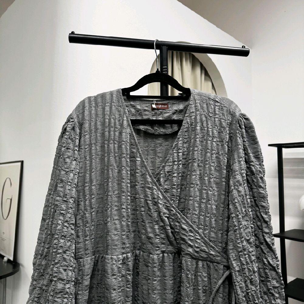 Fuss Free Kimono Dress (CGLABEL - Crinkle Foam)