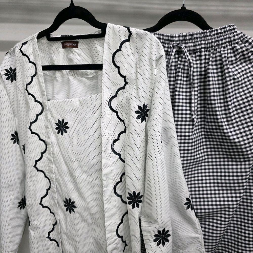 Emre Kebaya (Thecglabel Raya 2026 - Cotton Embroiderie)