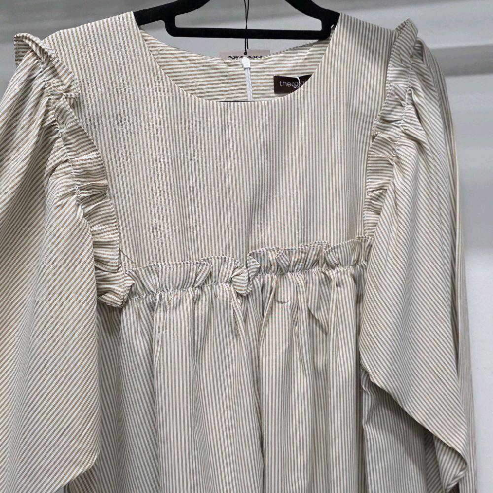 Serina Blouse (CGLABEL - Linen Stripes)