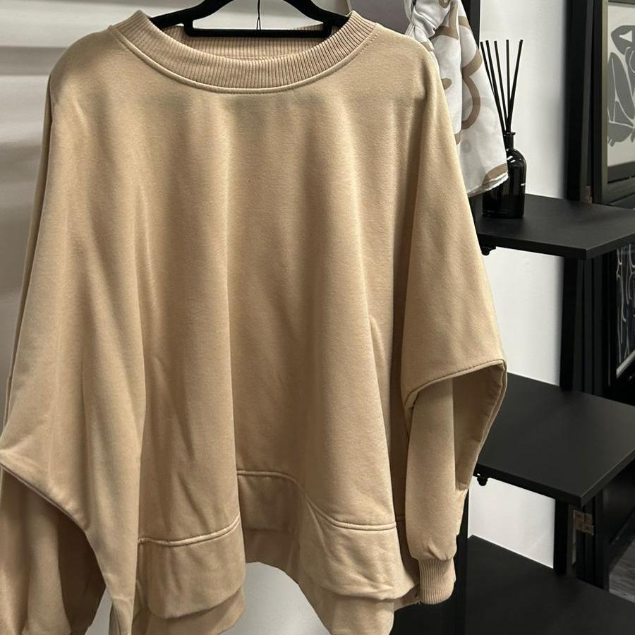Oversized Jumper [CG Curated Series]
