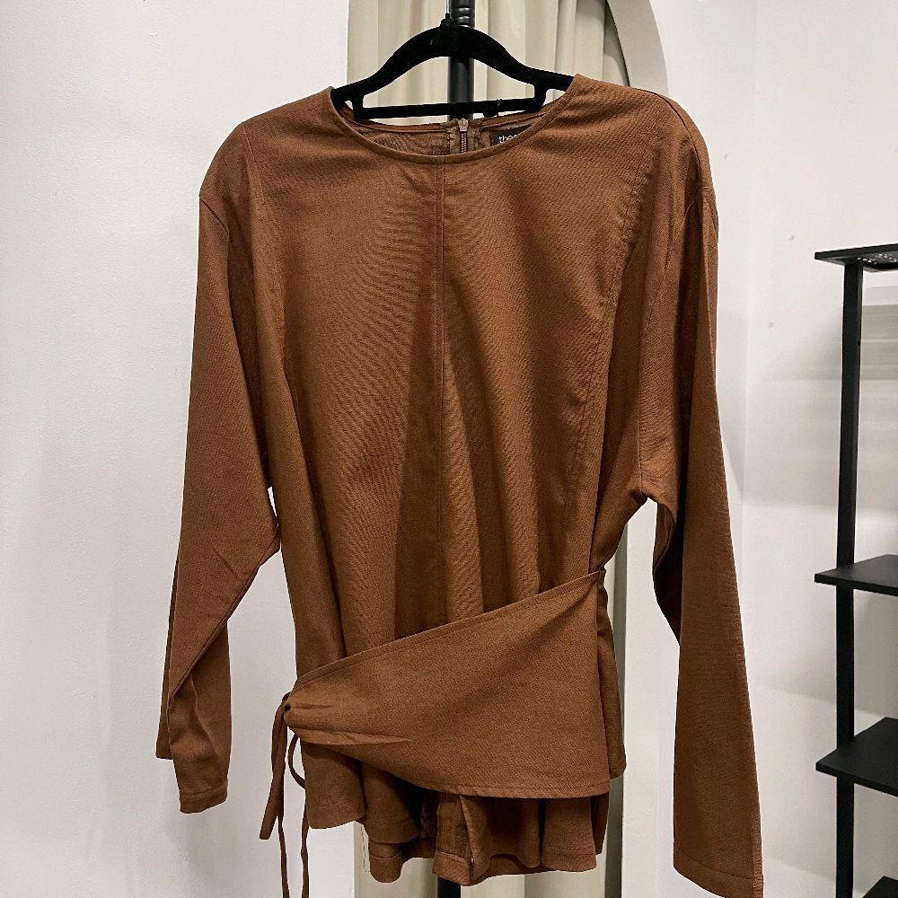 Kali Linen Top (CGLABEL - Linen)